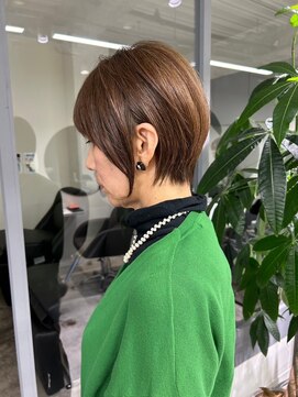 ジービージー(GBG) くびれショートボブ40代50代グレイカラー白髪染め白髪ぼかし