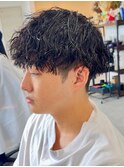 波巻きスパイラルパーマシャドウパーマメンズ刈り上げ緩め30代