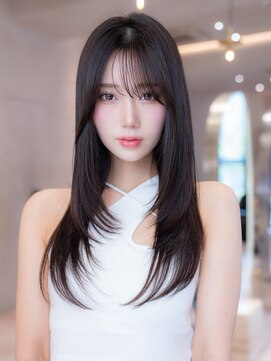 ブエナビスタ(BUENA VISTA) レイヤーカット/顔周りカット/透明感カラー/アッシュブラウン