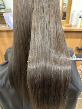 カットアンドスタイル クラウン(Cut&Style CLOWN) 【髪質改善ミネコラ】で髪質改善［横浜 横浜駅］