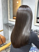 goenのストレートの特徴～薬剤へのこだわり【抱き水】～