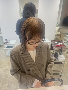 フィット ヒュー 千葉(fit hue) 黒髪/オリーブグレー/ココアベージュ/小顔/クラゲヘアー