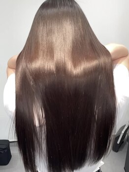 アイジュ(AYLLU)の写真/話題沸騰中の「METEOカラー」も☆透明感あるきれいなカラーと艶髪を同時に手に入れるなら、AYLLUで♪