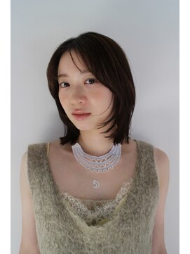 ローブ(robe) 顔周りレイヤーカット