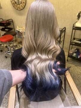 ブロンド/グラデーションカラー/ネイビー