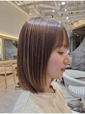 表参道酸性ストレート艶髪ミディアムレイヤーアッシュグレー30代