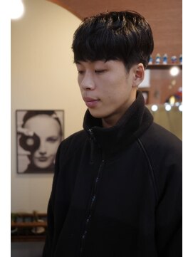 エディ(Edy) メンズマッシュ刈り上げニュアンスパーマ韓国ヘア眉毛カット岡山