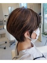 ファム 五日市店(femme) ハイライトカラー、ショートボブ