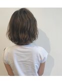 グレーベージュ×パーマ