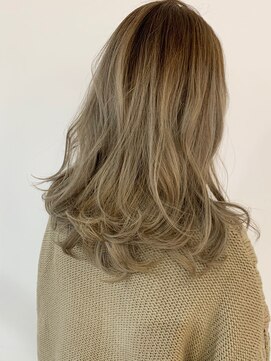 スティル ヘアアンドアイラッシュ(STILL hair&eyelash) 【STILLが叶える…】ミルキーベージュ