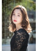 大人可愛いカーキベージュのロングボブ【熊谷安史】3