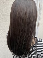 ジィップクリニカ(Zip clinica) ナチュラルハイライト 担当近森