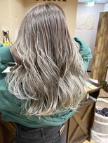 ヘアー アート オクロック(HAIR ART O'CLOCK) ベージュグラデーション