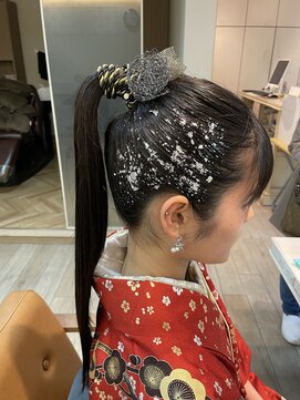 シエル バイ ケンジ 登戸 生田(CIEL by KENJE) 卒業式アレンジ　水引 × ハイポニー