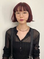 シーン(SCENE)&nbsp;レッドカラー ミニボブ 切りっぱなしボブ 韓国【天神/今泉】