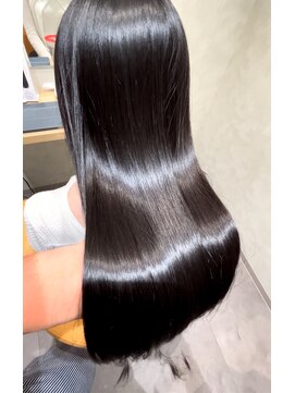 ジジ(GiGi) 艶髪大変身♪