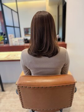 マーリャヘアー(mallia hair) レイヤースタイルレイヤーカットロングレイヤー小顔スタイル