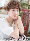 アシンメトリー外国人風耳かけオン眉ショートc6浦和20代30代40代