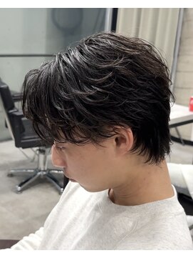 イーラ(era) フェザーパーマ/メンズ/刈り上げ/眉毛/ツイスト