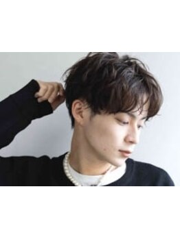 最新のトレンドを取り入れたメンズヘアもお任せ☆爽やかなスタイルで、周りからも好印象の大人メンズに。