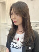 カムジーヘッドカミノウラ(COMEGHEAD KAMINOURA)&nbsp;顔まわりレイヤーカットくびれミディ韓国レイヤーショート三鷹