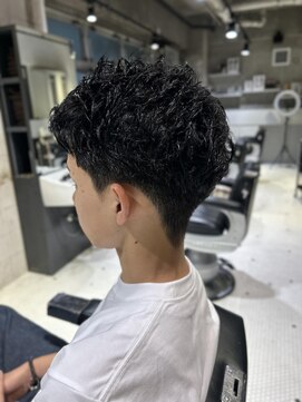 フランクスバーバーザスタンド(Frank’s barber the stand) メンズスパイキーショートスタイルT