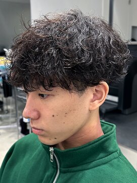 フィフス 名駅(fifth) 再現性高い波巻きスパイラルパーマ×刈り上げマッシュ