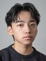 オーシャントーキョーオーバー 渋谷(OCEAN TOKYO OVER)&nbsp;センターパートフェザーパーマニュアンスパーマシャドウパーマ