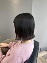 マーレ(MARLE./)&nbsp;内巻き、外ハネどちらもかわいい顎下ボブ