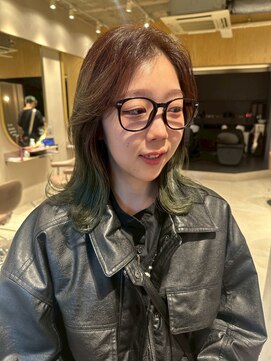 ソラス 緑地公園店(SOLAS) グラデーションカラー