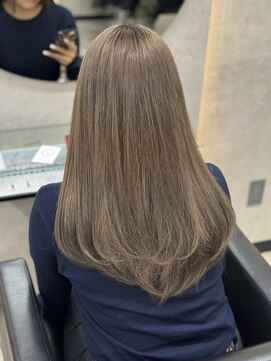 ルノン シェリー(LUNON cheliy) 黒髪クラゲヘアーオリーブグレー小顔ココアベージュ