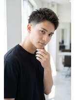 テラス 箕面萱野(Terrace)&nbsp;流行 モテ髪 イケメン 束感 ナチュラルショート　刈り上げ