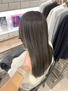 エシェル 平塚店(echelle) ハイライトグレージュ/赤み消しカラー/グレージュ