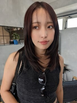 オーストヘアー リュウール(Aust hair Lueur) レイヤーカットとグレージュカラー