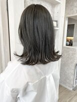 キャアリー(Caary)&nbsp;福山市美容室Caary 暗髪 ダークグレージュ 切りっぱなしボブ