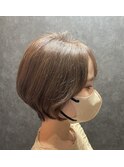 ショートボブ