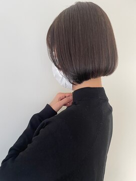 ガリカ 博多(Gallica) 【石河安奈】大人かわいい艶感ボブ/内巻きボブ/透明感ベージュ