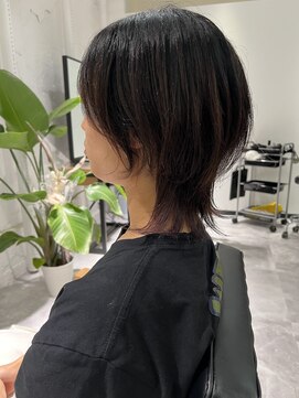 スミ(sumi) ウルフカット/長崎ウルフカット/ウルフヘア/20代30代40代◎岩田