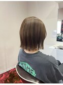 外ハネ×ボブ