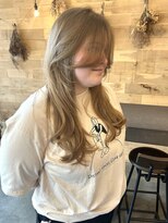 ドルセプラタ(Dulce plata)&nbsp;レイヤーカット小顔ゆるふわロングヘアブリーチダブルカラー