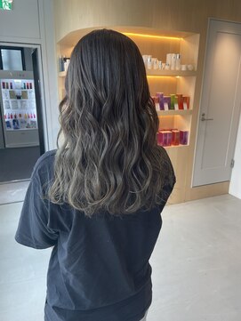 シダ(sida SAIIN) 【西村】20代30代髪質改善ことりベージュ