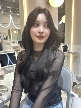 シーシンジュク 新宿南口(Sea shinjuku) メルティカラー×フェミニンロング[似合わせカット/レイヤー]