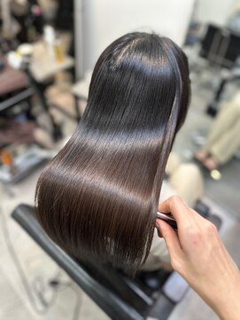 シンカ(shinka) 【20代】/髪質改善/縮毛矯正/表参道/ブリーチ縮毛矯正