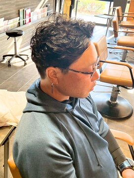 アイコニック 日進梅森台店(ICONIQ) メンズパーマ/波巻き/ツイスト/スパイラル/ニュアンスパーマ