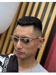 リーゼントパンチ