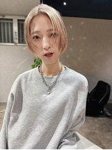 クプラ(Qpula)&nbsp;顔まわりレイヤーボブ　ボブウルフ