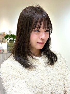 エンス 銀座(Ence) 暗めカラー/韓国風巻き/レイヤーカット/髪質改善/縮毛矯正/銀座