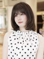 ビュートリアム 福岡(BEAUTRIUM)&nbsp;ふんわりミディアムレイヤー×ダメージケアグレージュカラー