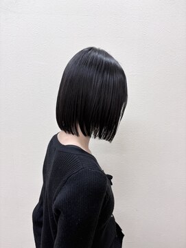 モリオ フロム ロンドン サッポロファクトリー店(morio FROM LONDON) morio 札幌 ぱつっとボブ