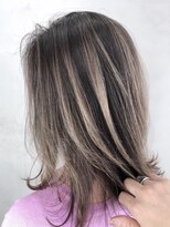 アルバム 銀座(ALBUM GINZA) バックコームバレイヤージュ_インナーカラースパイラル_ba220102